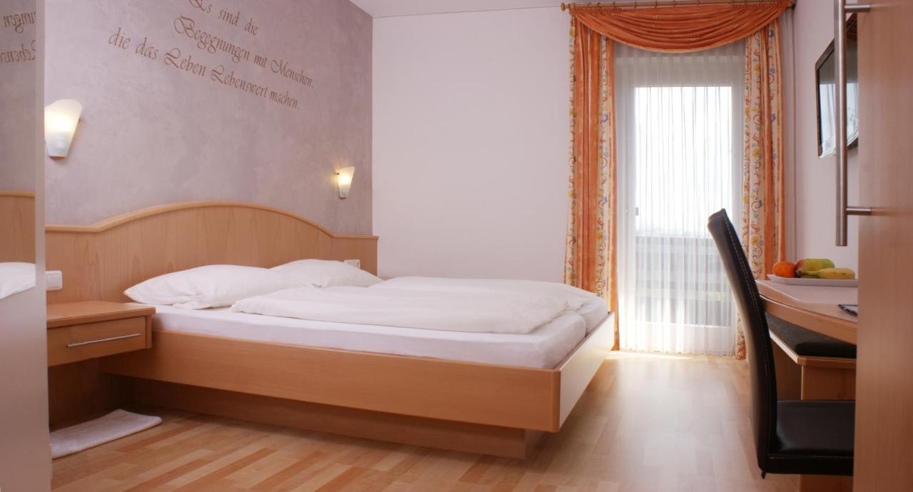Berg-Cafe Hotel เคมป์เทน ภายนอก รูปภาพ